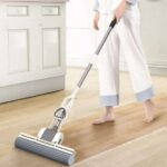New Triangular Squeeze Mop