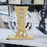 Creative Manual Rotating Calendar (3)